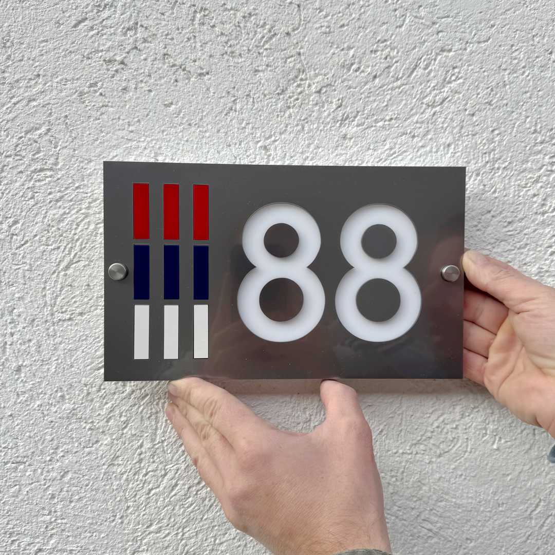 Kućni brojevi Oblik 4 - Srpski
